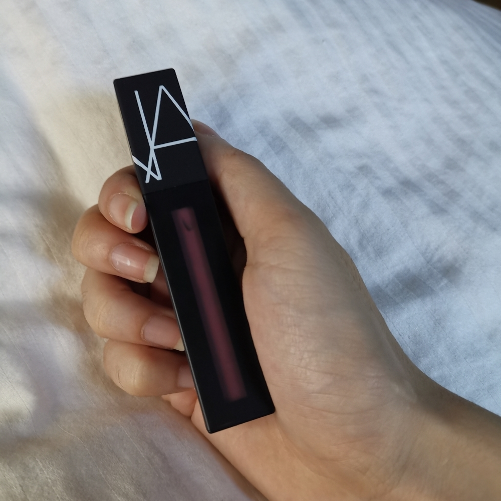 Nars powermatte London calling